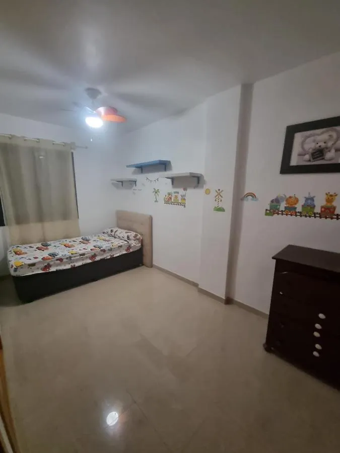 Apartamento Precioso atico a 200 metros de la playa