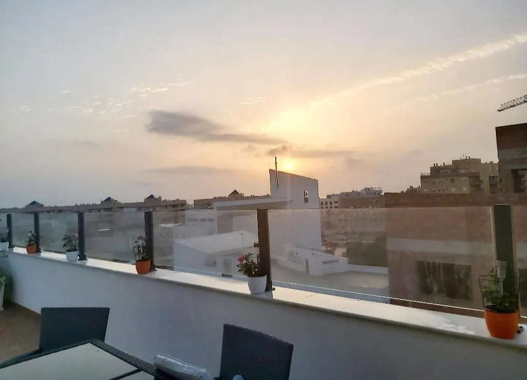 Apartment Precioso Atico A 200 Metros De La Playa